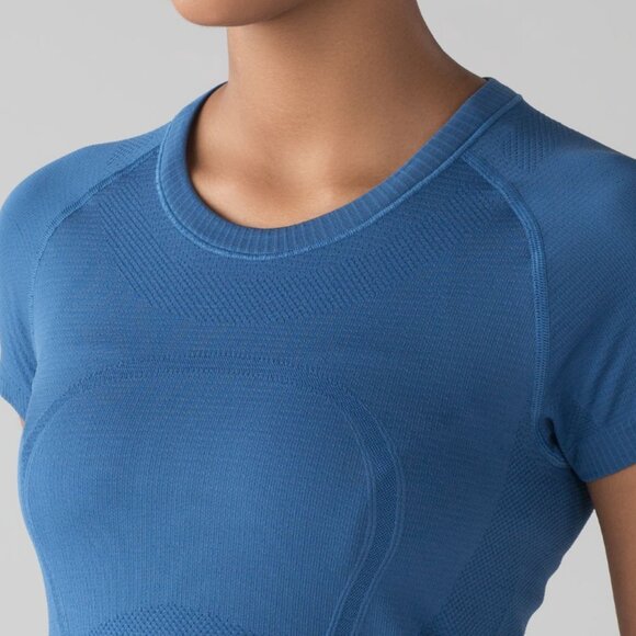 Lululemon Swiftly Tech Short Sleeve Crew Royal Blue Size 6 - Picture 2 of 6